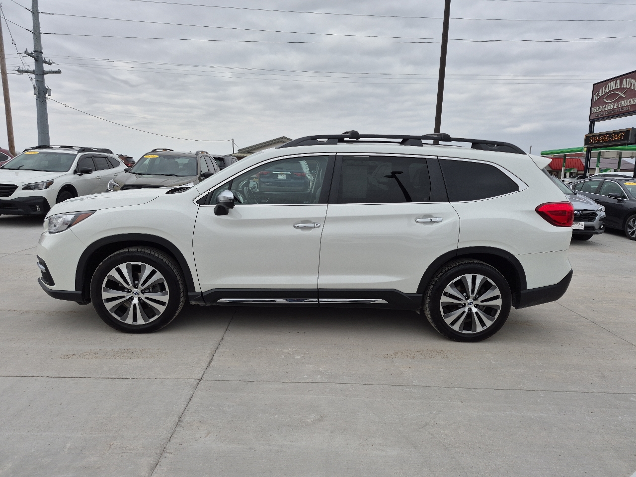 Subaru Ascent Touring 2022