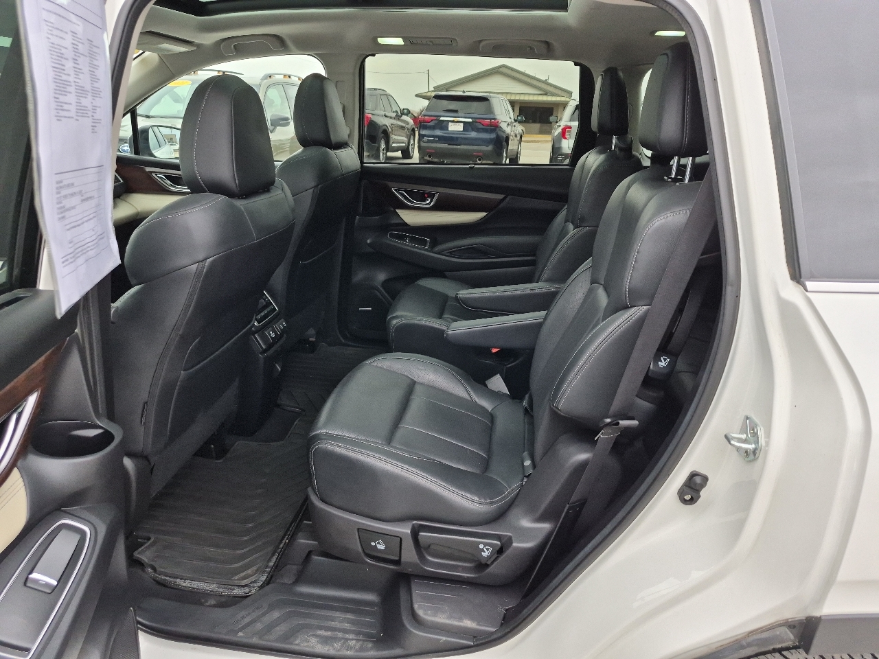 Subaru Ascent Touring 2022