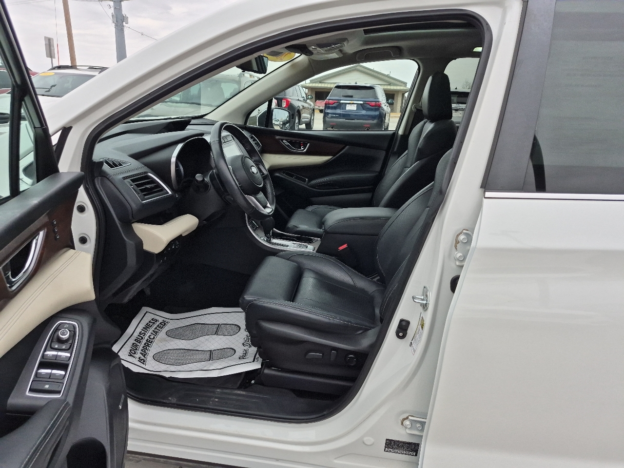 Subaru Ascent Touring 2022