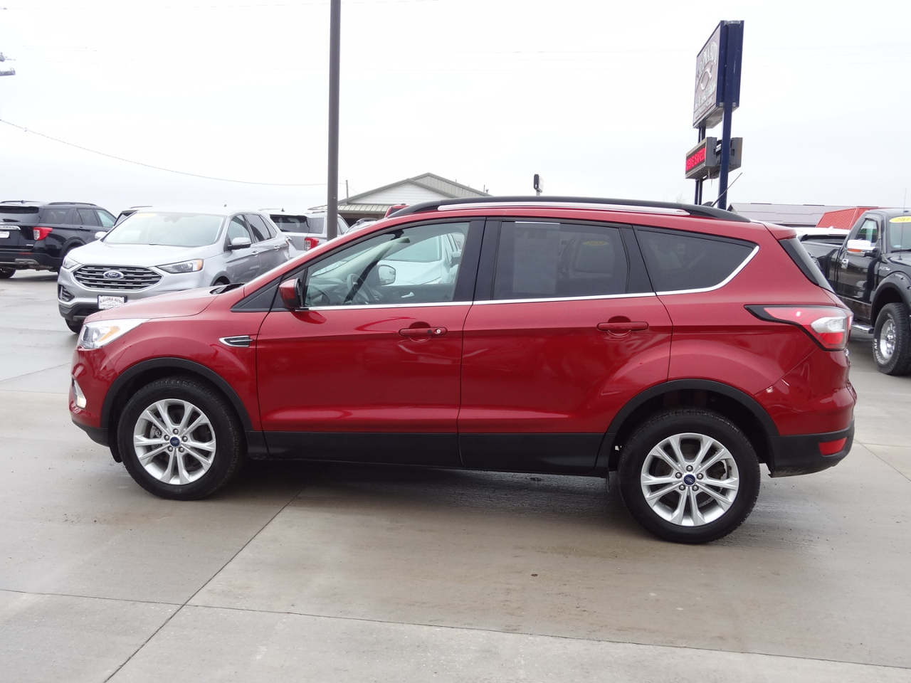 Ford Escape SEL 4WD 2019