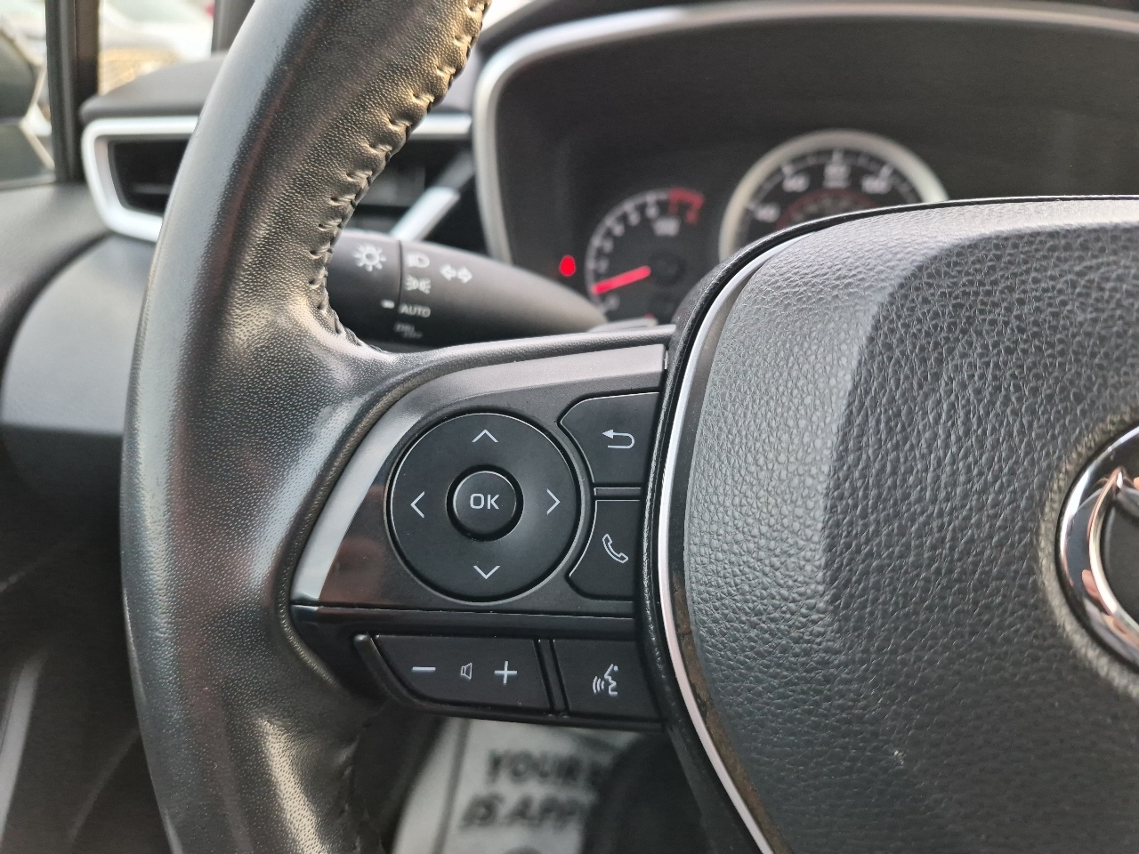 Toyota Corolla SE Hatchback 2022