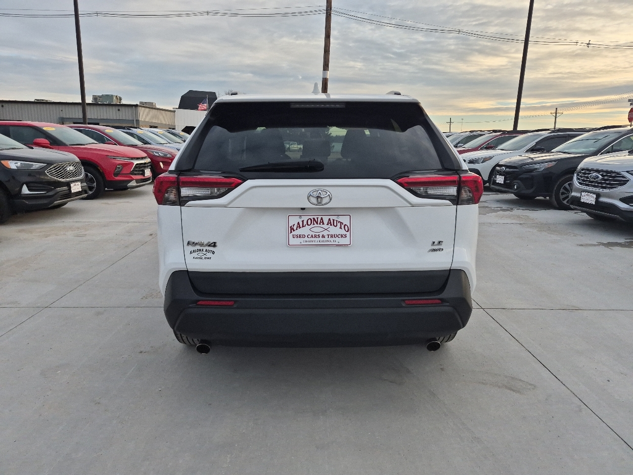 Toyota RAV4 LE AWD 2020