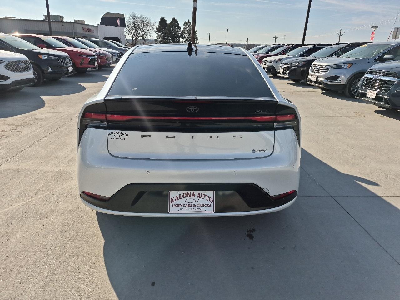 Toyota Prius XLE 2024