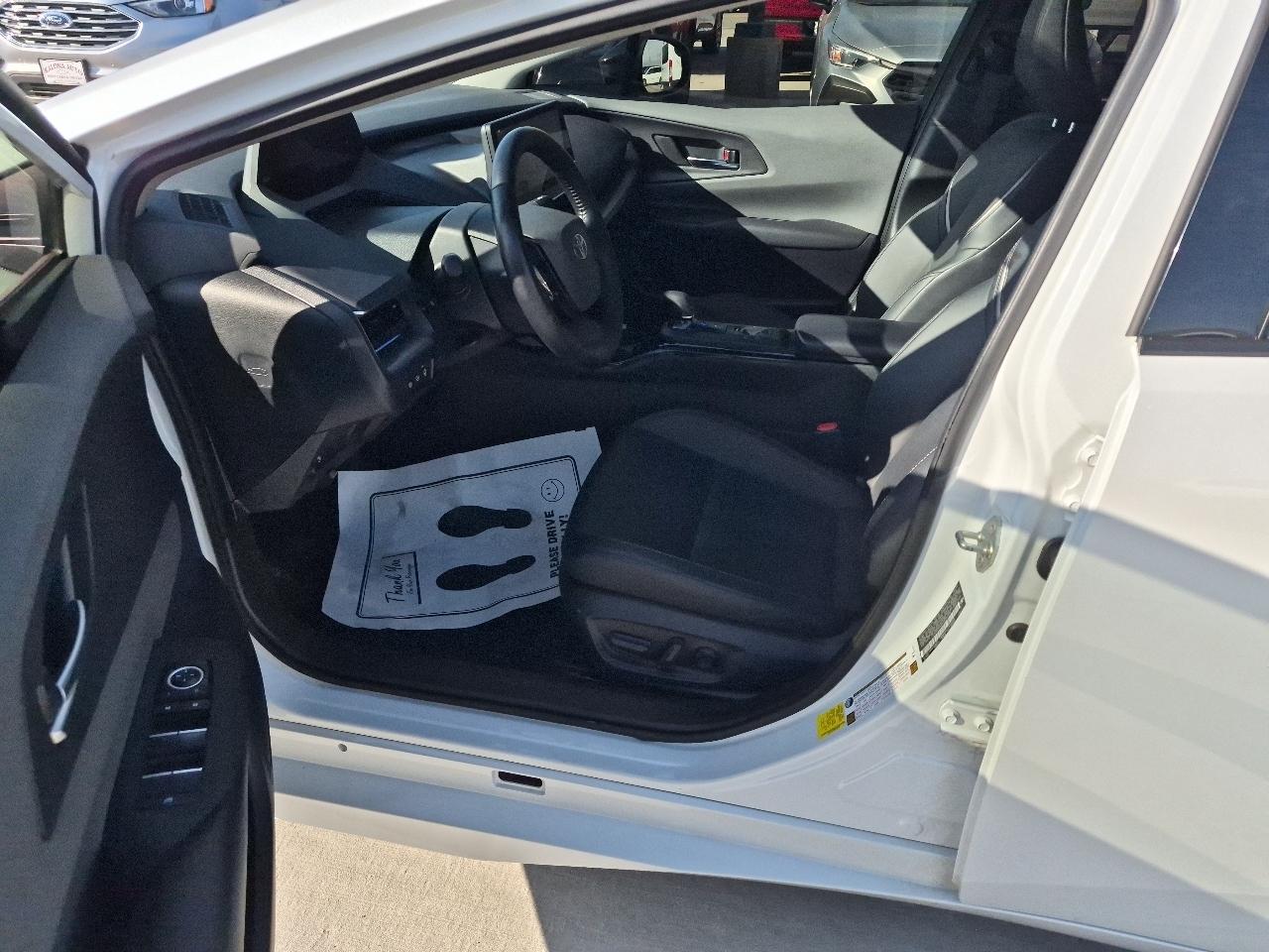 Toyota Prius XLE 2024