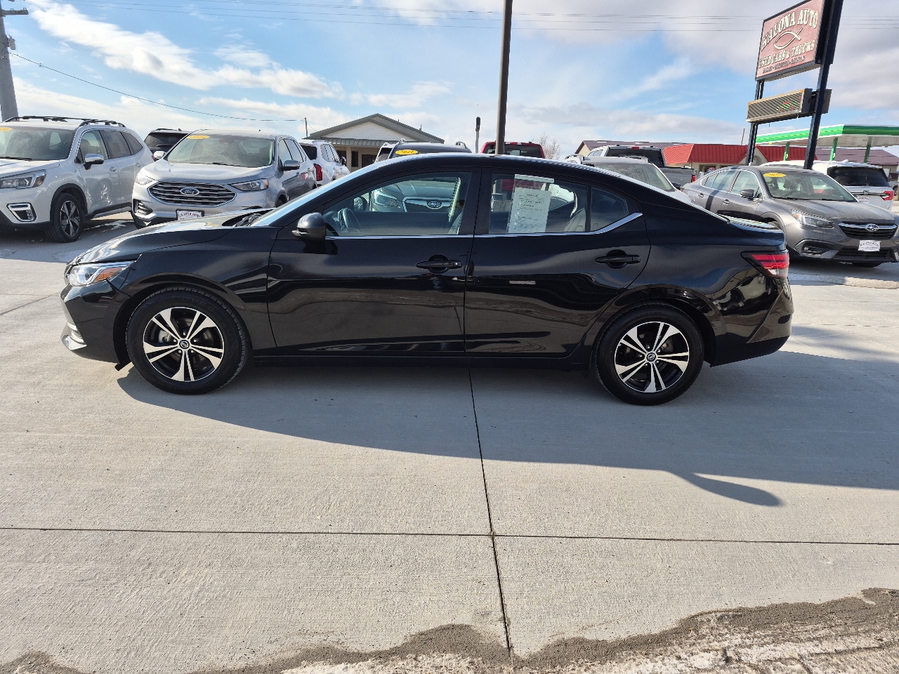 Nissan Sentra SV 2023