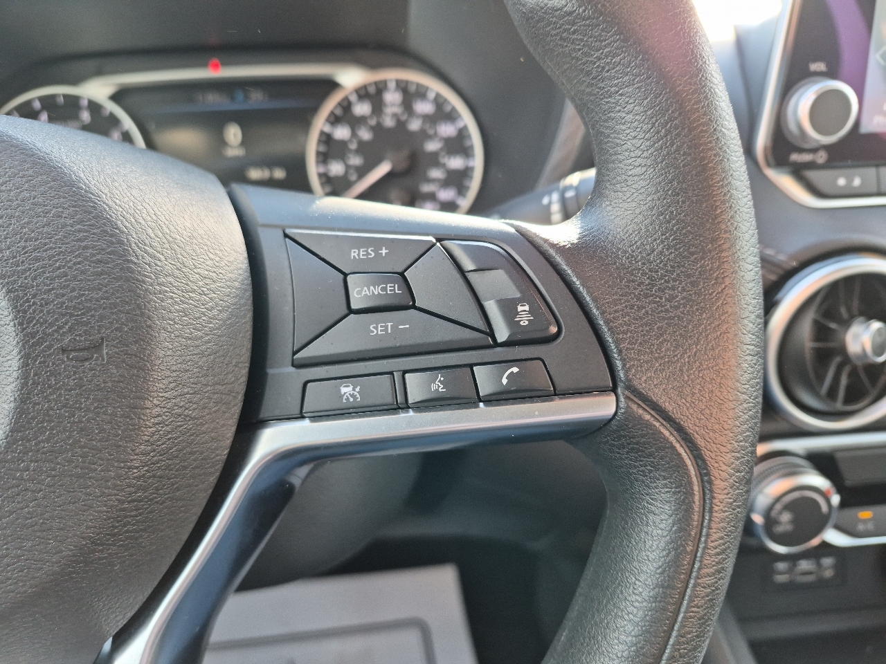 Nissan Sentra SV 2023