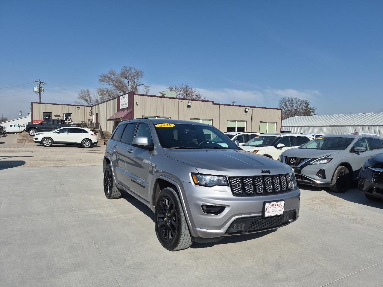Jeep Grand Cherokee Laredo 4WD 2018