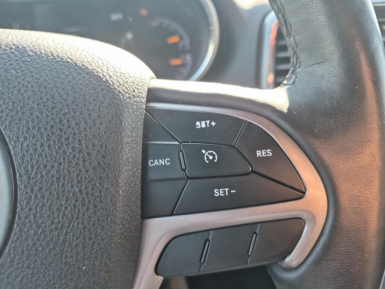 Jeep Grand Cherokee Laredo 4WD 2018