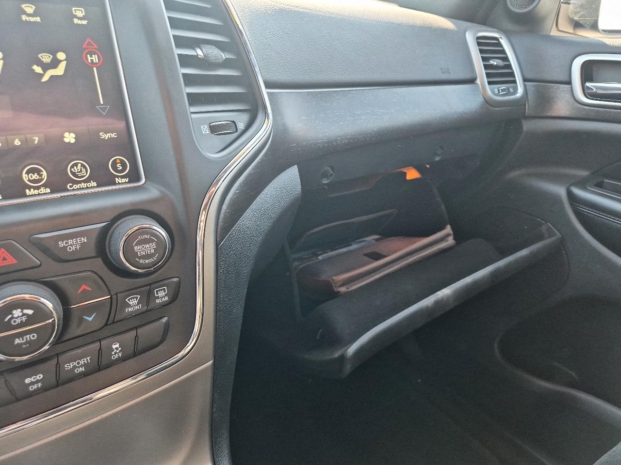 Jeep Grand Cherokee Laredo 4WD 2018