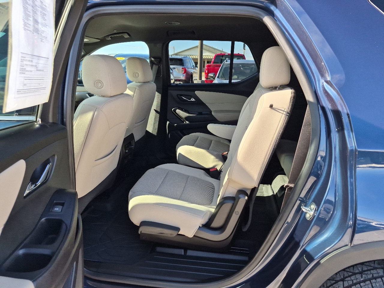 Chevrolet Traverse AWD 4dr LT Cloth w/2FL 2022