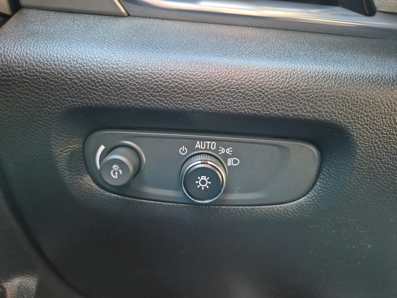 Chevrolet Traverse AWD 4dr LT Cloth w/2FL 2022