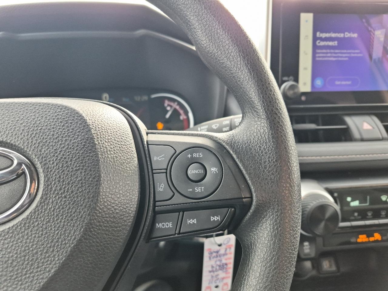 Toyota RAV4 LE AWD 2024