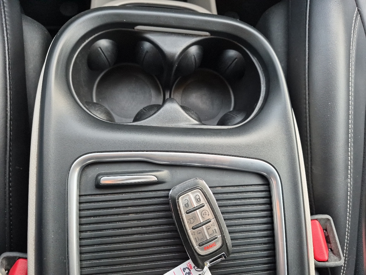 Chrysler Pacifica Touring L 2023