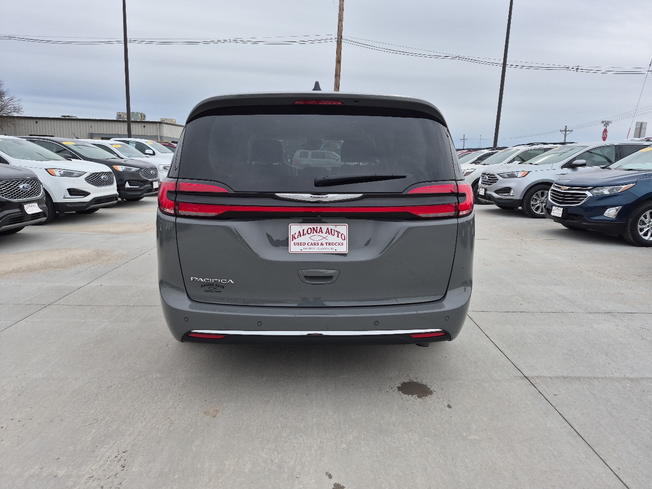 Chrysler Pacifica Touring L 2023