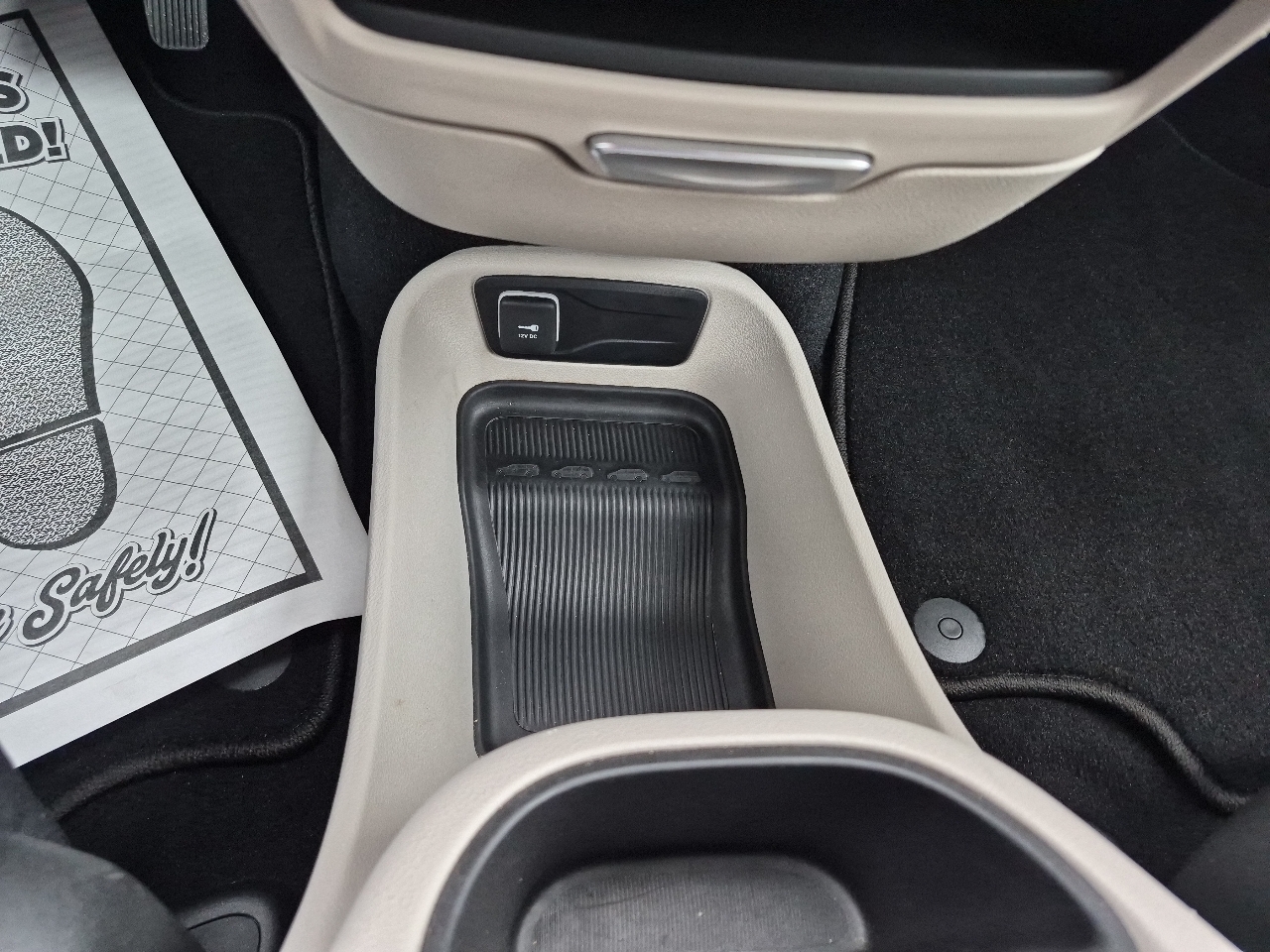 Chrysler Pacifica Touring L 2023