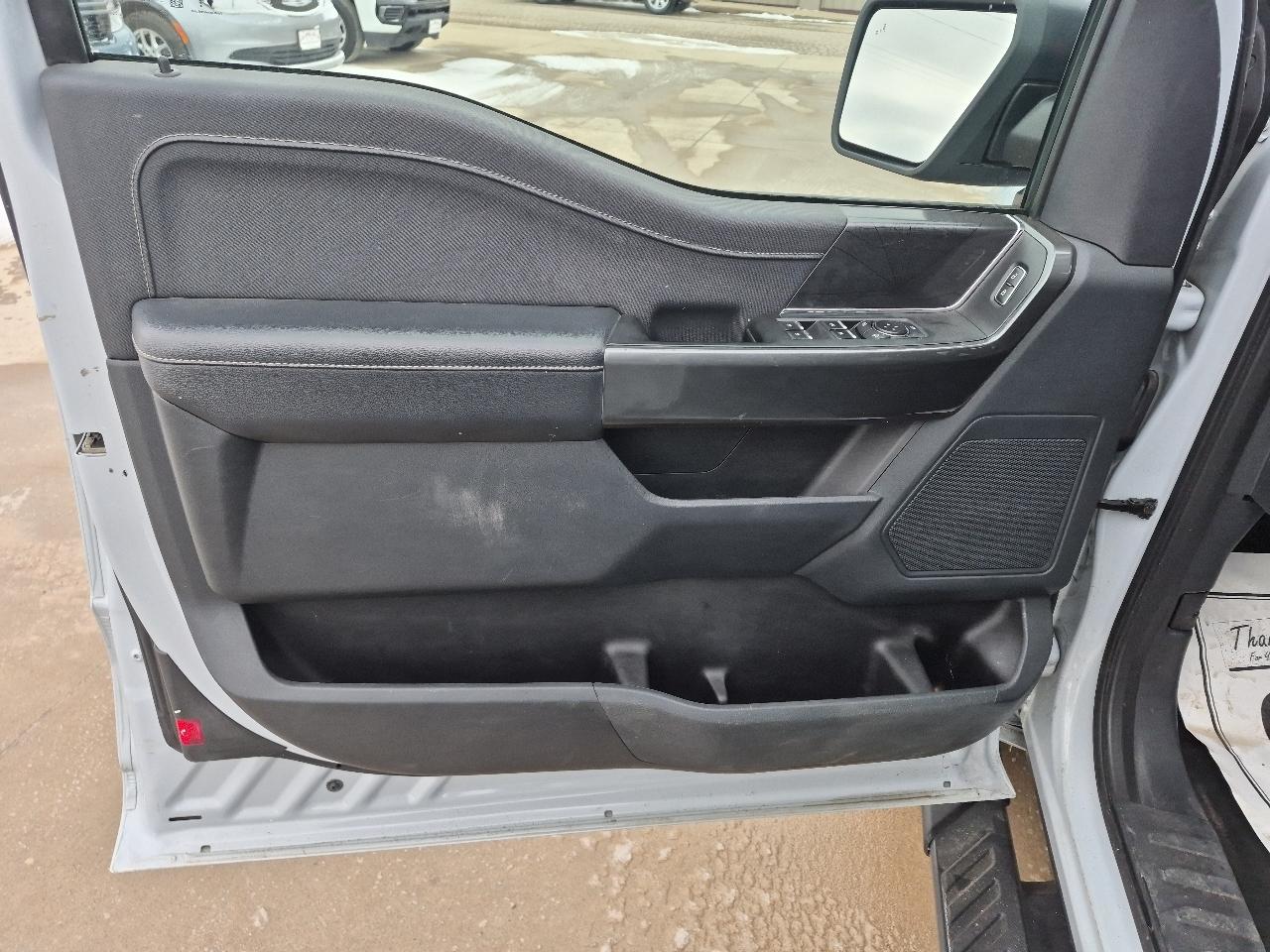 Ford F-150 4WD SuperCab 145" XLT 2022