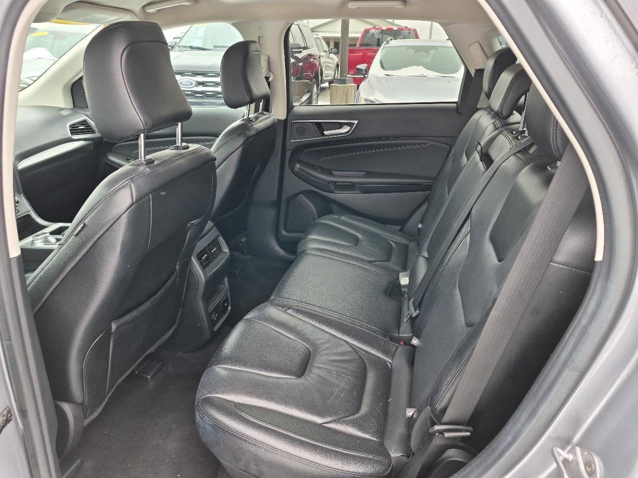 Ford Edge Titanium AWD 2022