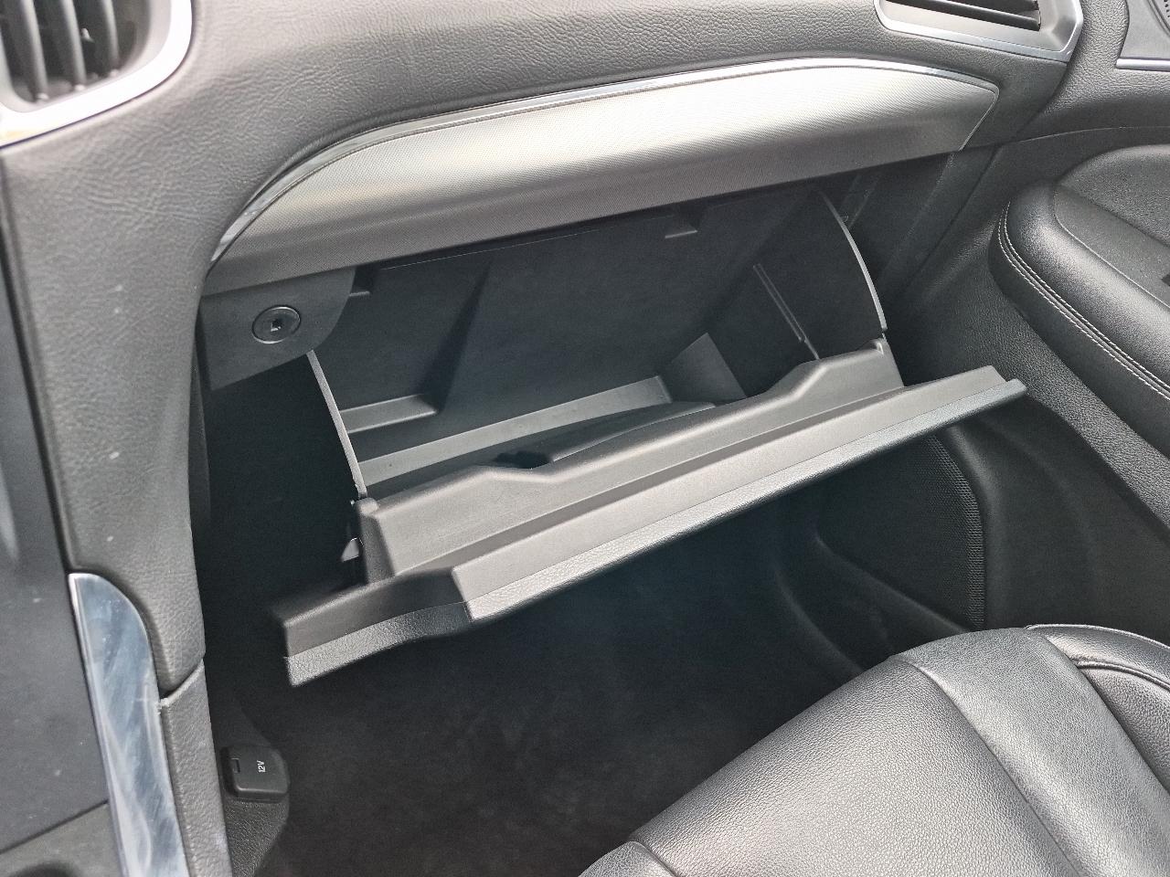 Ford Edge Titanium AWD 2022