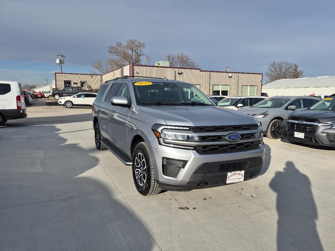 Ford Expedition MAX XLT 4WD 2023