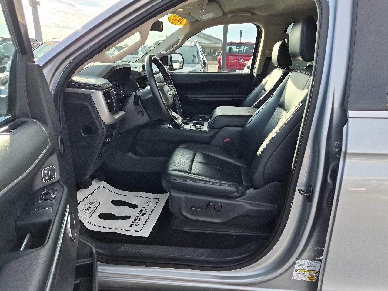 Ford Expedition MAX XLT 4WD 2023