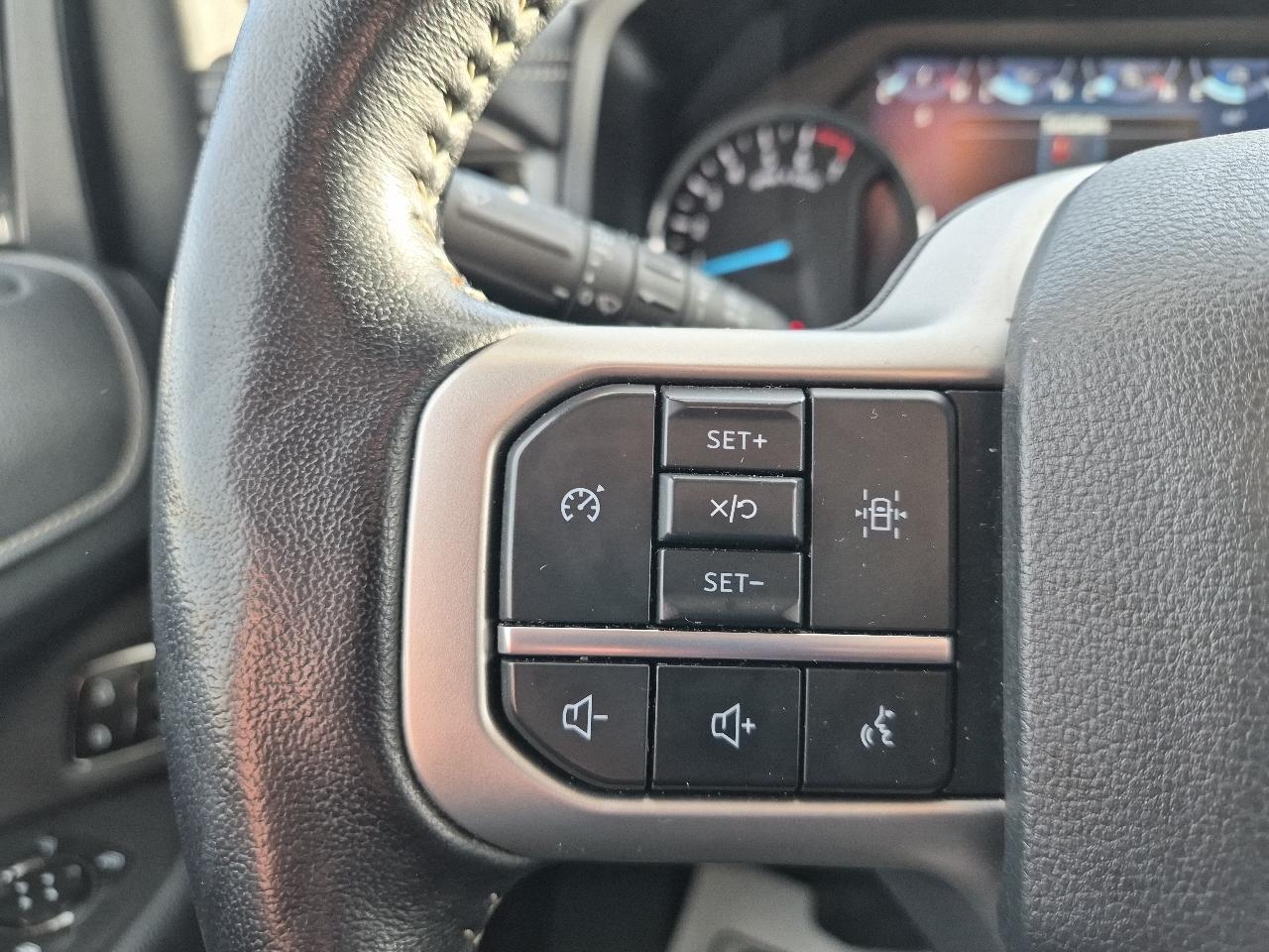 Ford Expedition MAX XLT 4WD 2023