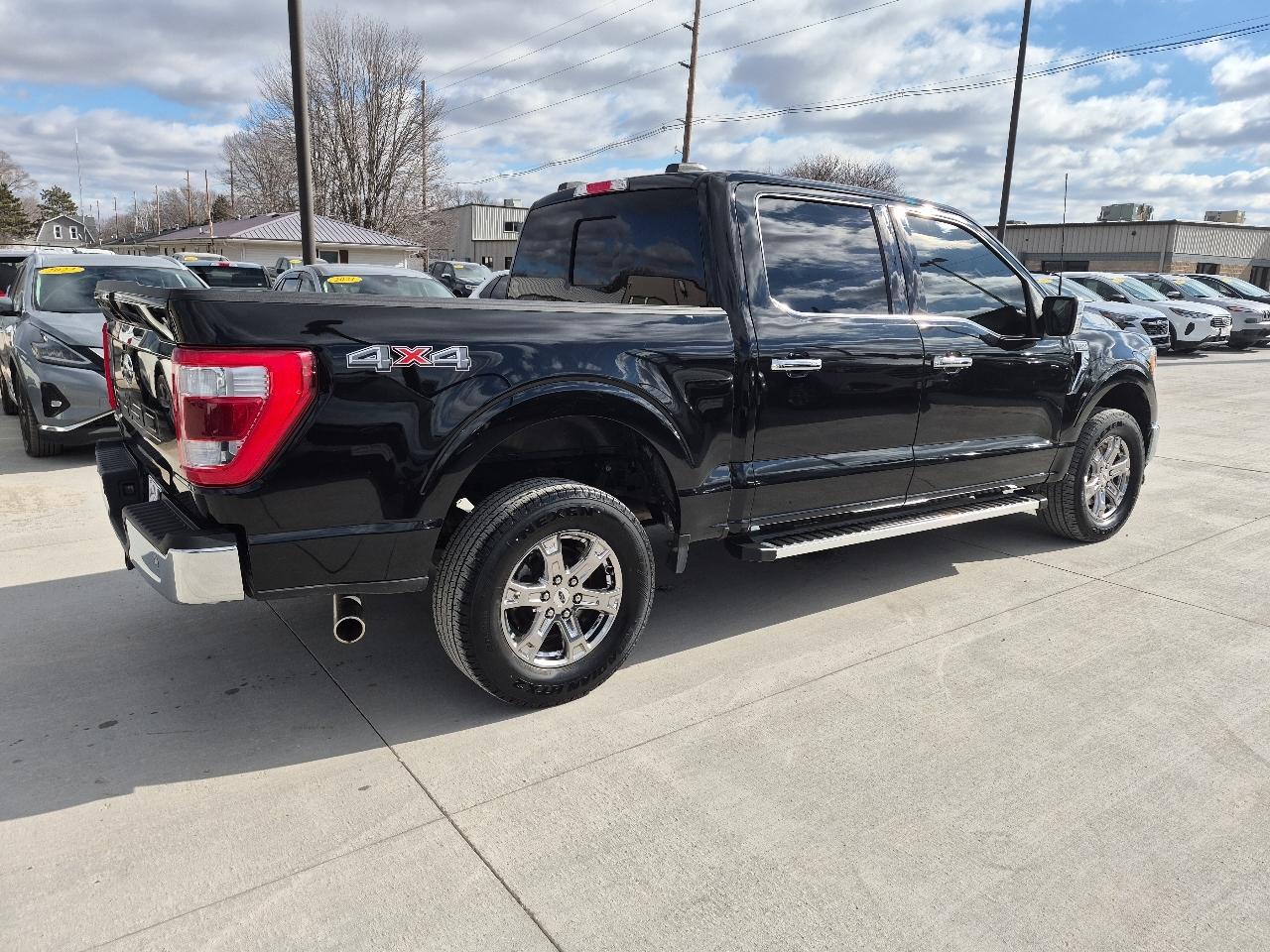 Ford F-150 Lariat SuperCrew 5.5-ft. Bed 4WD 2023