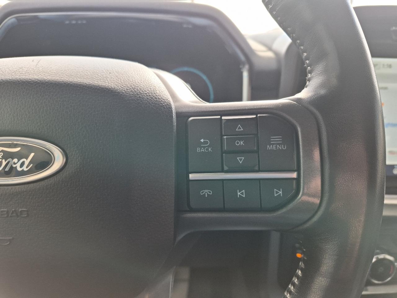 Ford F-150 Lariat SuperCrew 5.5-ft. Bed 4WD 2023