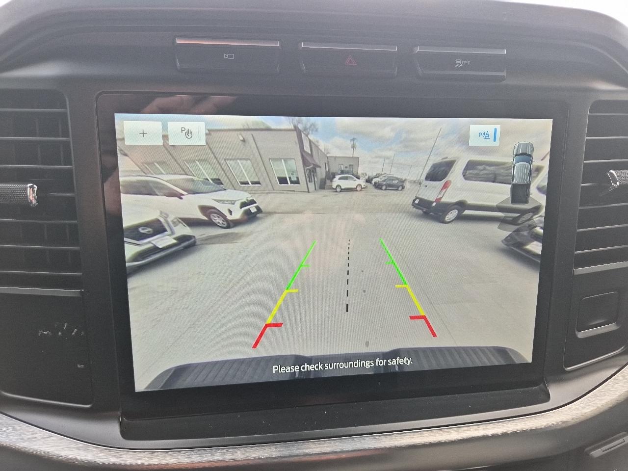 Ford F-150 Lariat SuperCrew 5.5-ft. Bed 4WD 2023