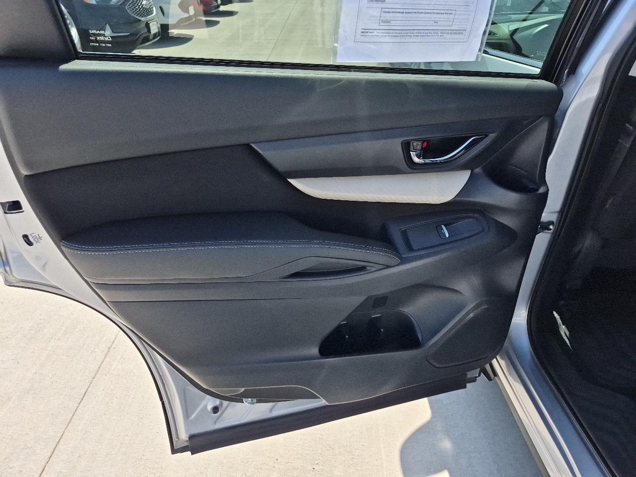 Subaru Ascent 2.4T Premium 8-Passenger 2022