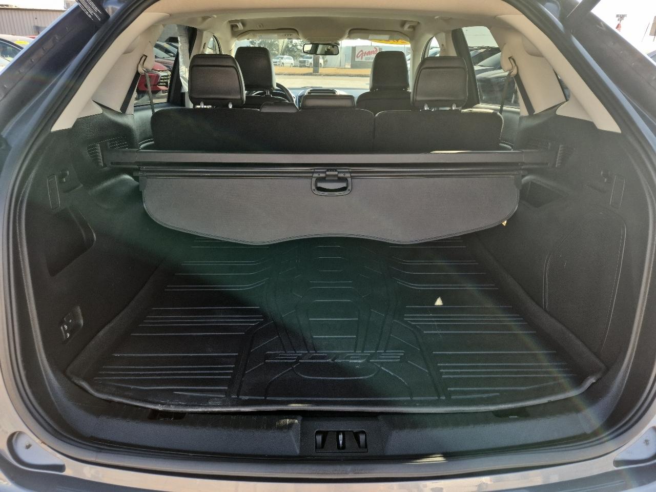 Ford Edge Titanium 2021