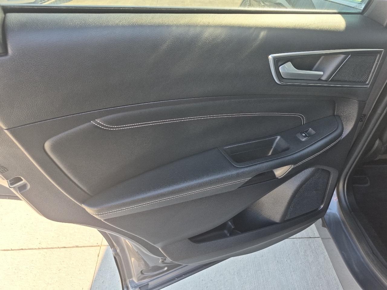 Ford Edge Titanium 2021