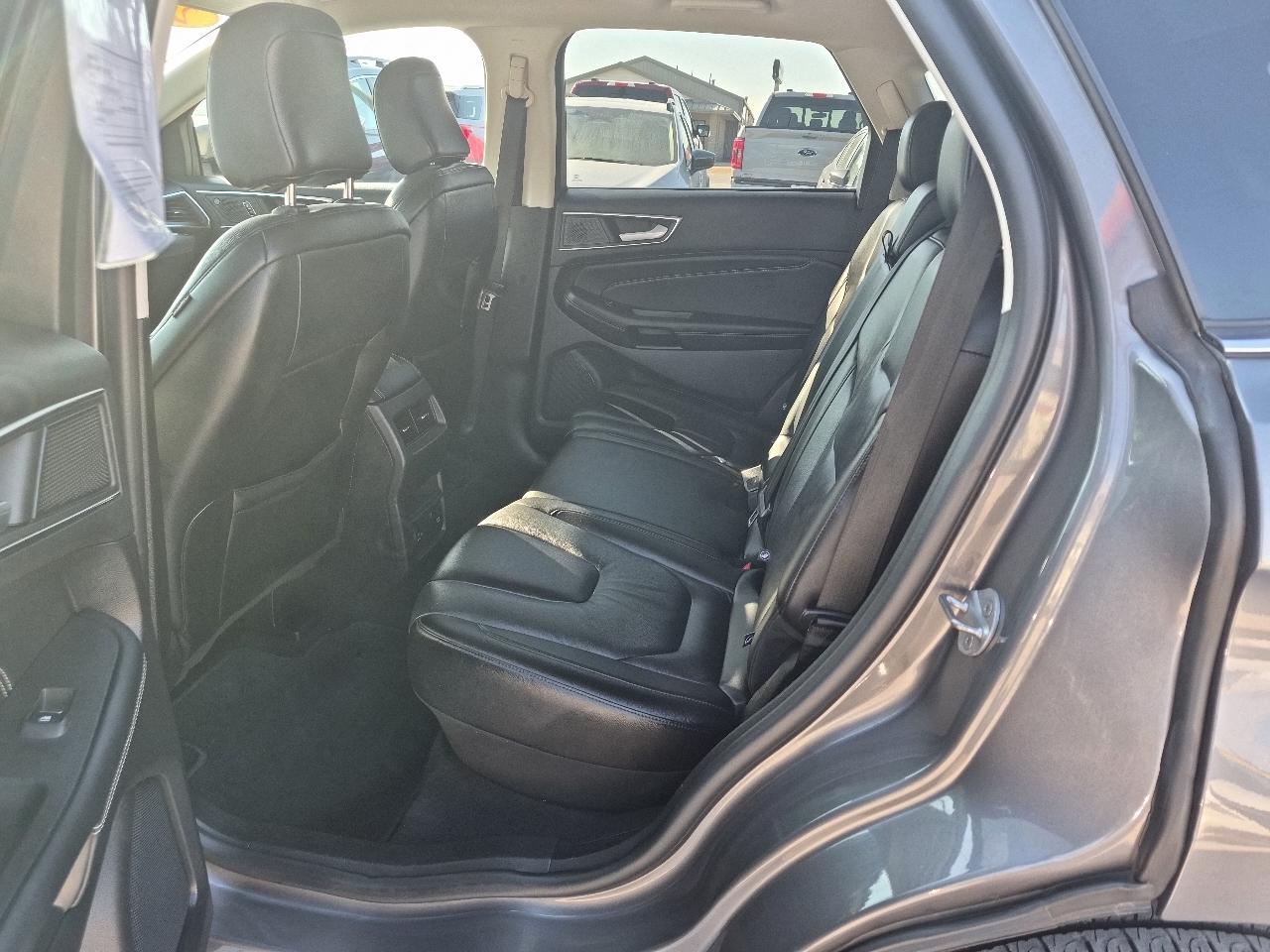Ford Edge Titanium 2021