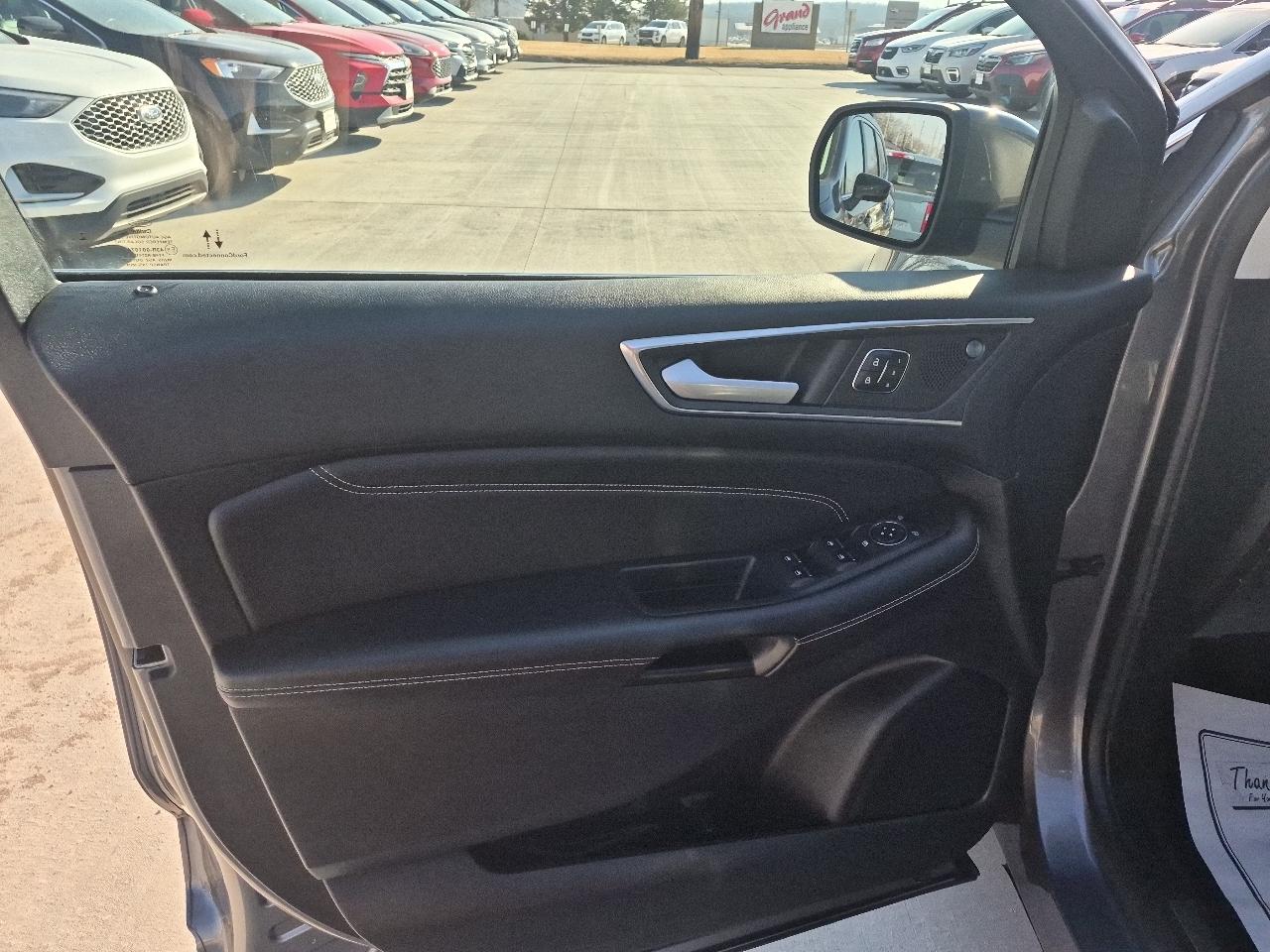 Ford Edge Titanium 2021