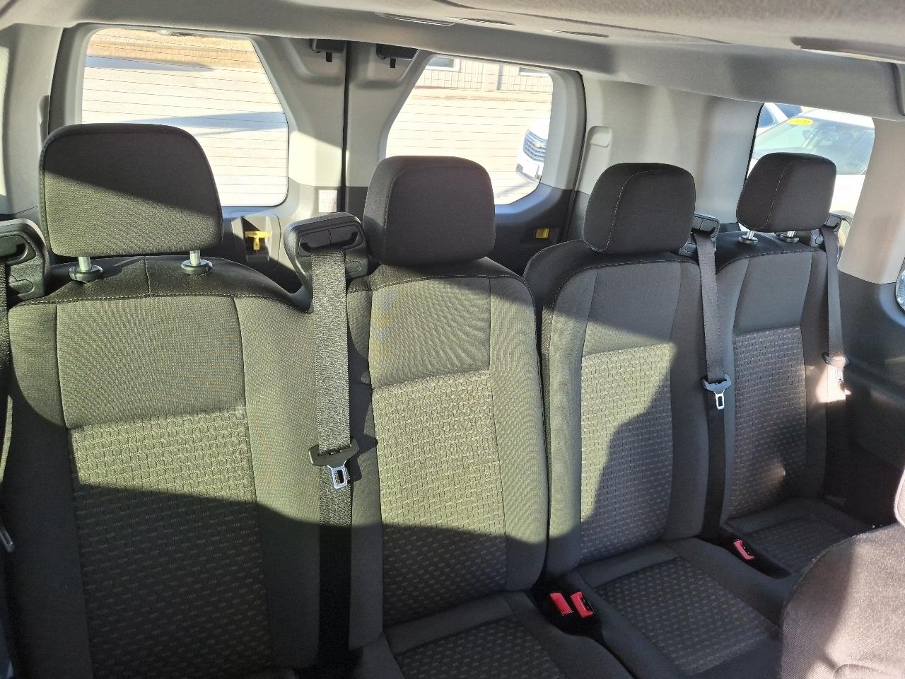 Ford Transit 350 Wagon Low Roof XL w/Sliding Pass. 148-in. WB 2023