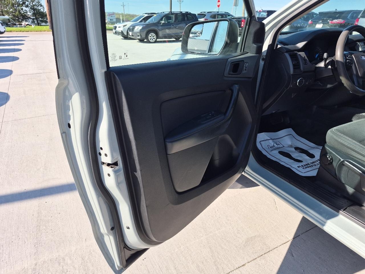 Ford Ranger STX SuperCab 4WD 2021