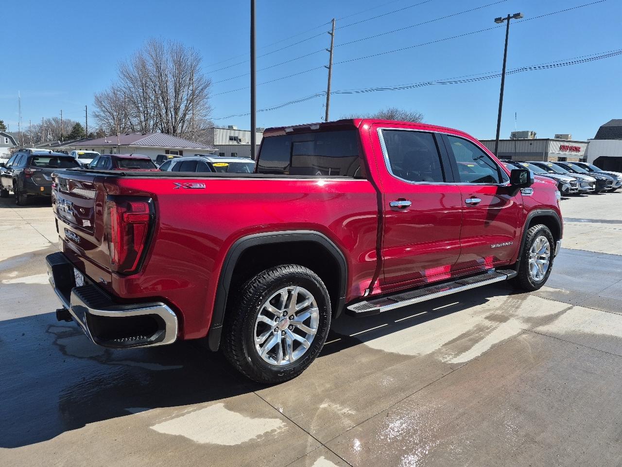 GMC Sierra 1500 SLT Crew Cab Short Box 4WD 2021