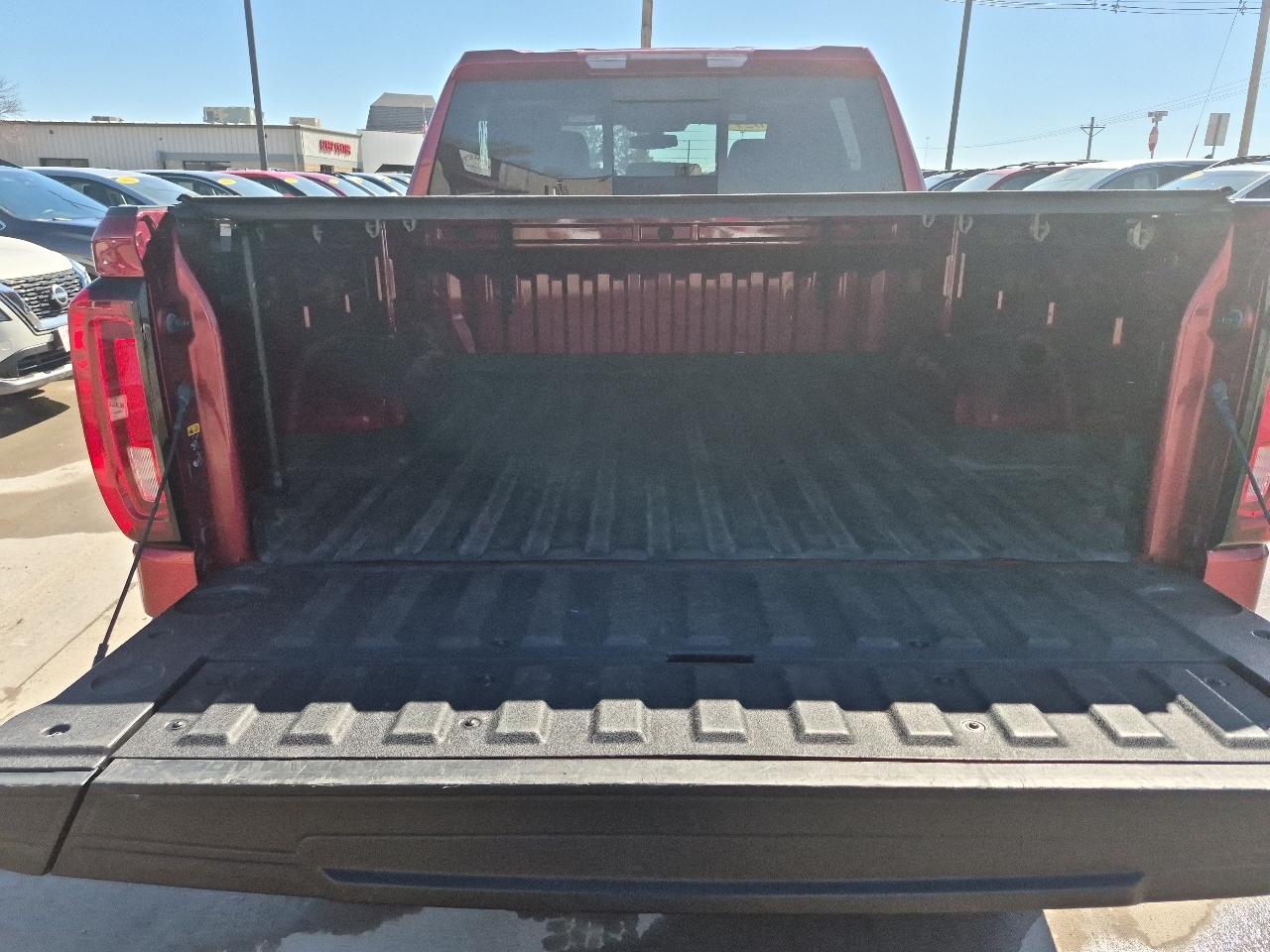 GMC Sierra 1500 SLT Crew Cab Short Box 4WD 2021