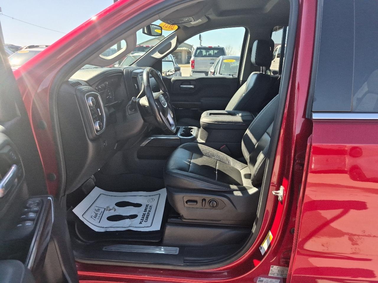 GMC Sierra 1500 SLT Crew Cab Short Box 4WD 2021