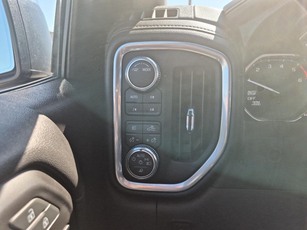 GMC Sierra 1500 SLT Crew Cab Short Box 4WD 2021