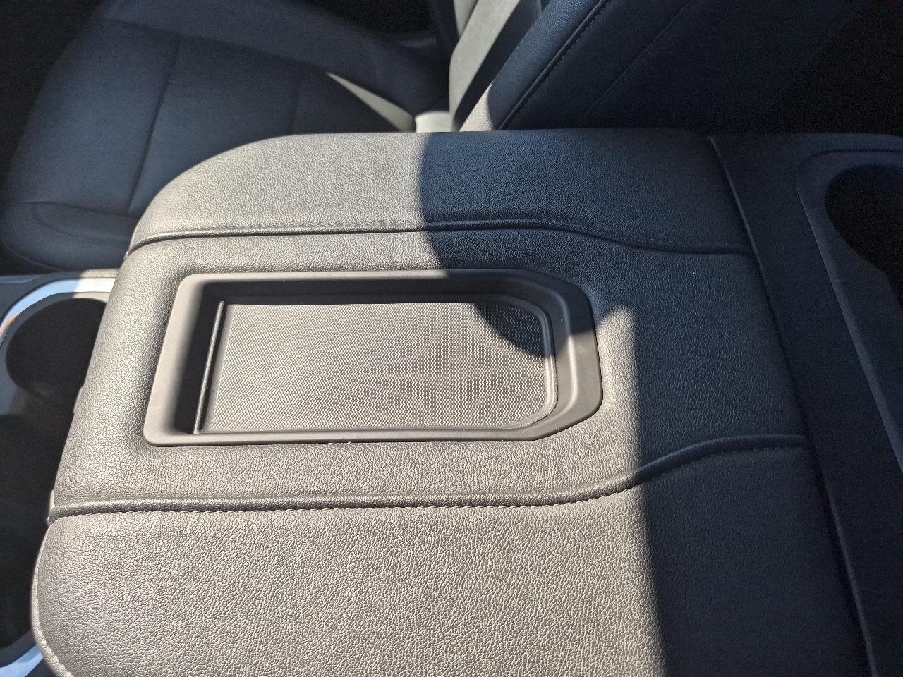 GMC Sierra 1500 SLT Crew Cab Short Box 4WD 2021