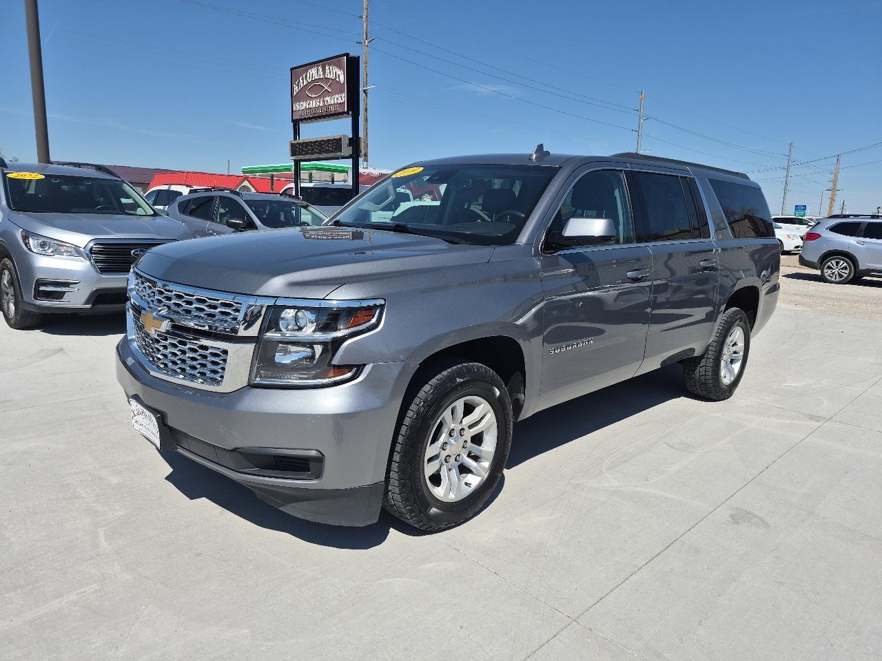 Chevrolet Suburban LT 4WD 2019