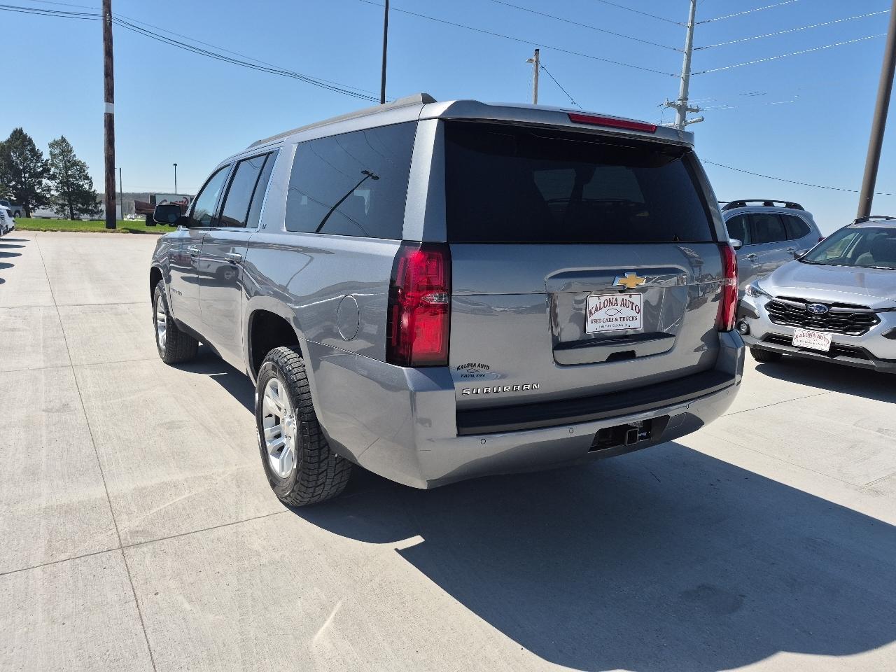 Chevrolet Suburban LT 4WD 2019