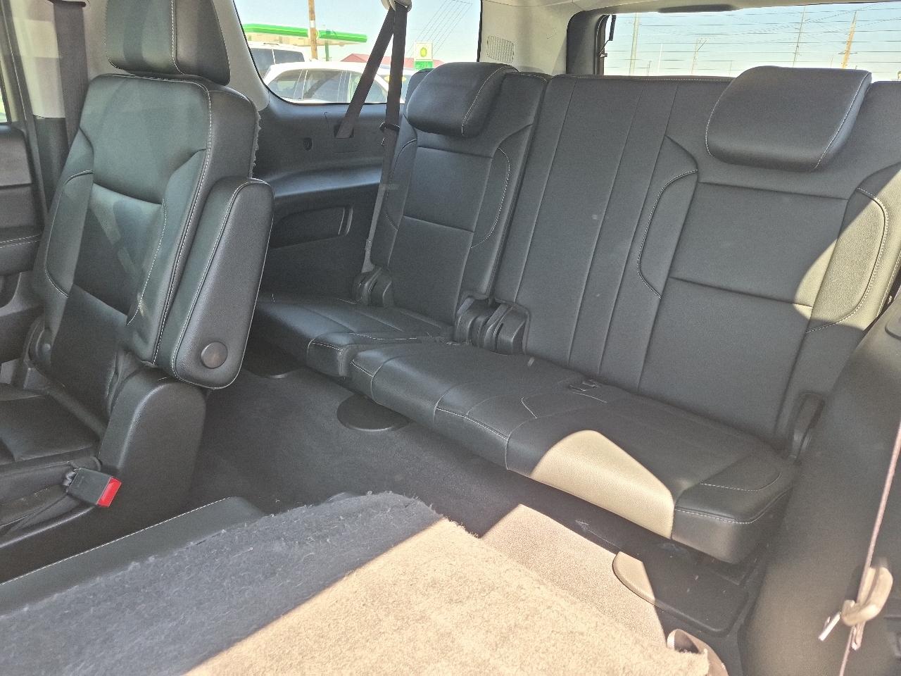 Chevrolet Suburban LT 4WD 2019