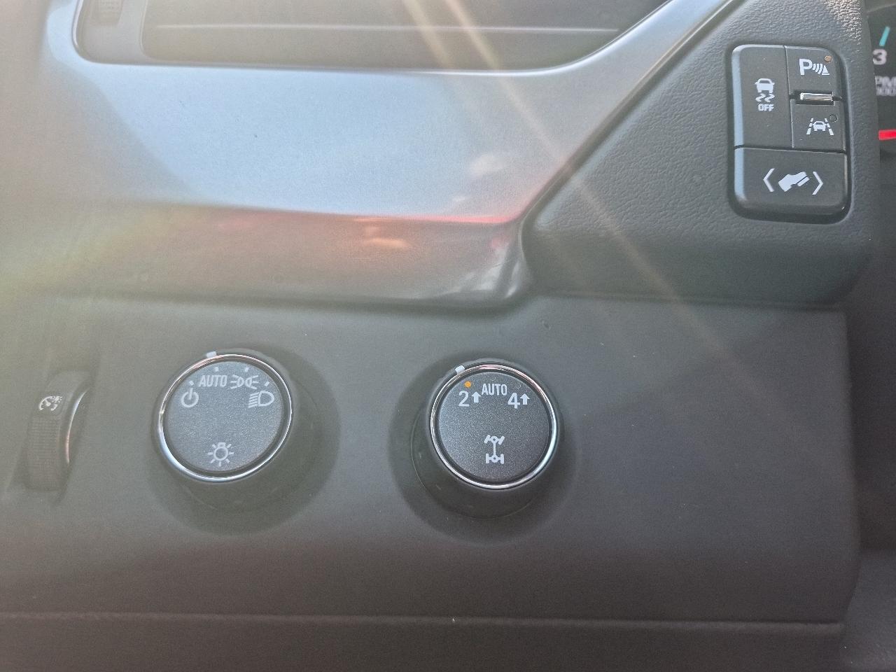 Chevrolet Suburban LT 4WD 2019