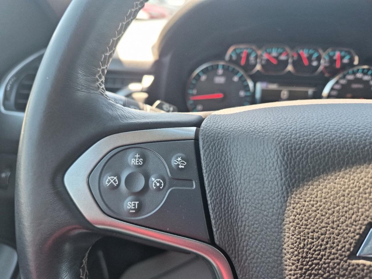 Chevrolet Suburban LT 4WD 2019