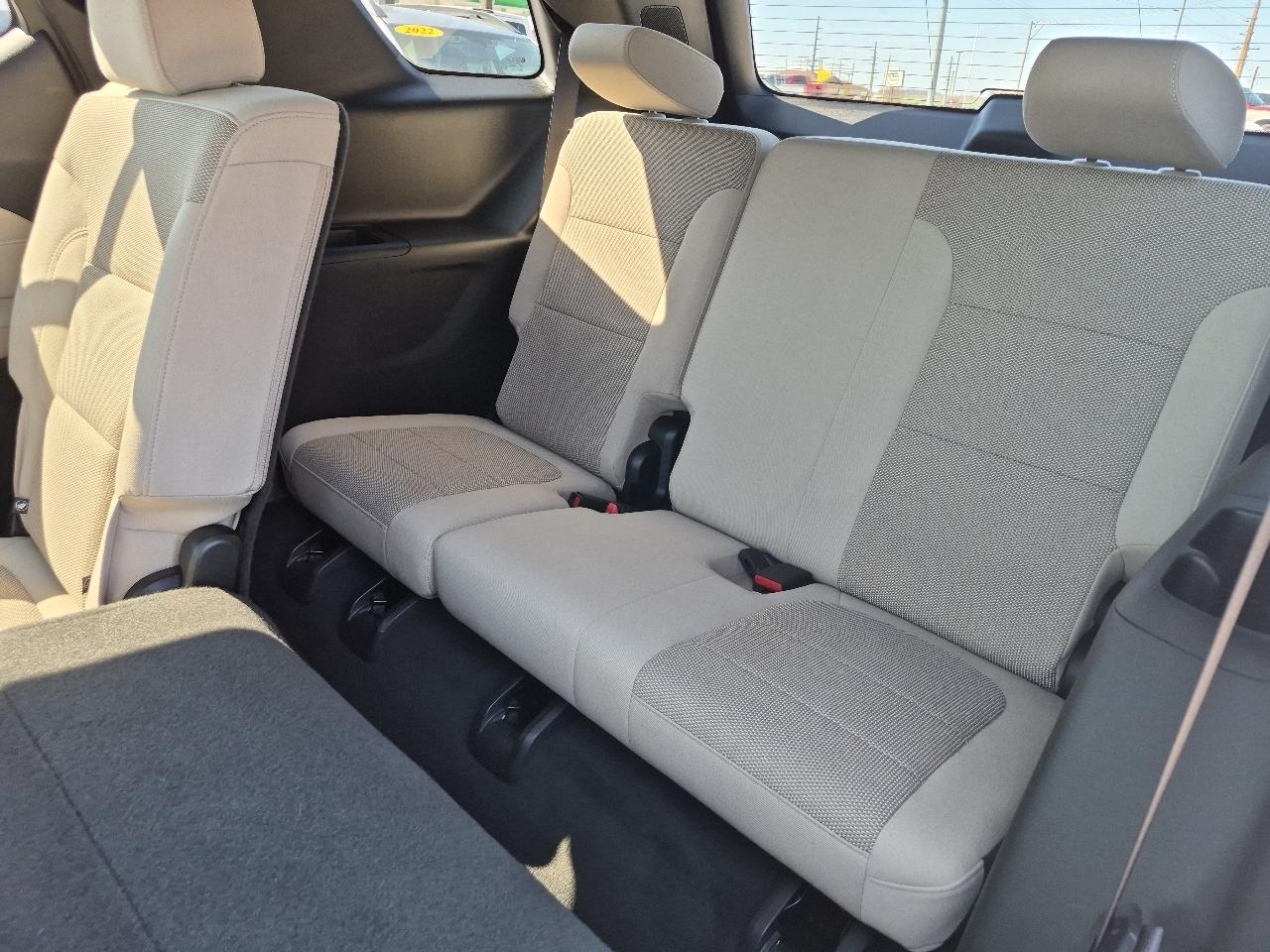 Chevrolet Traverse AWD 4dr LS w/1FL 2022