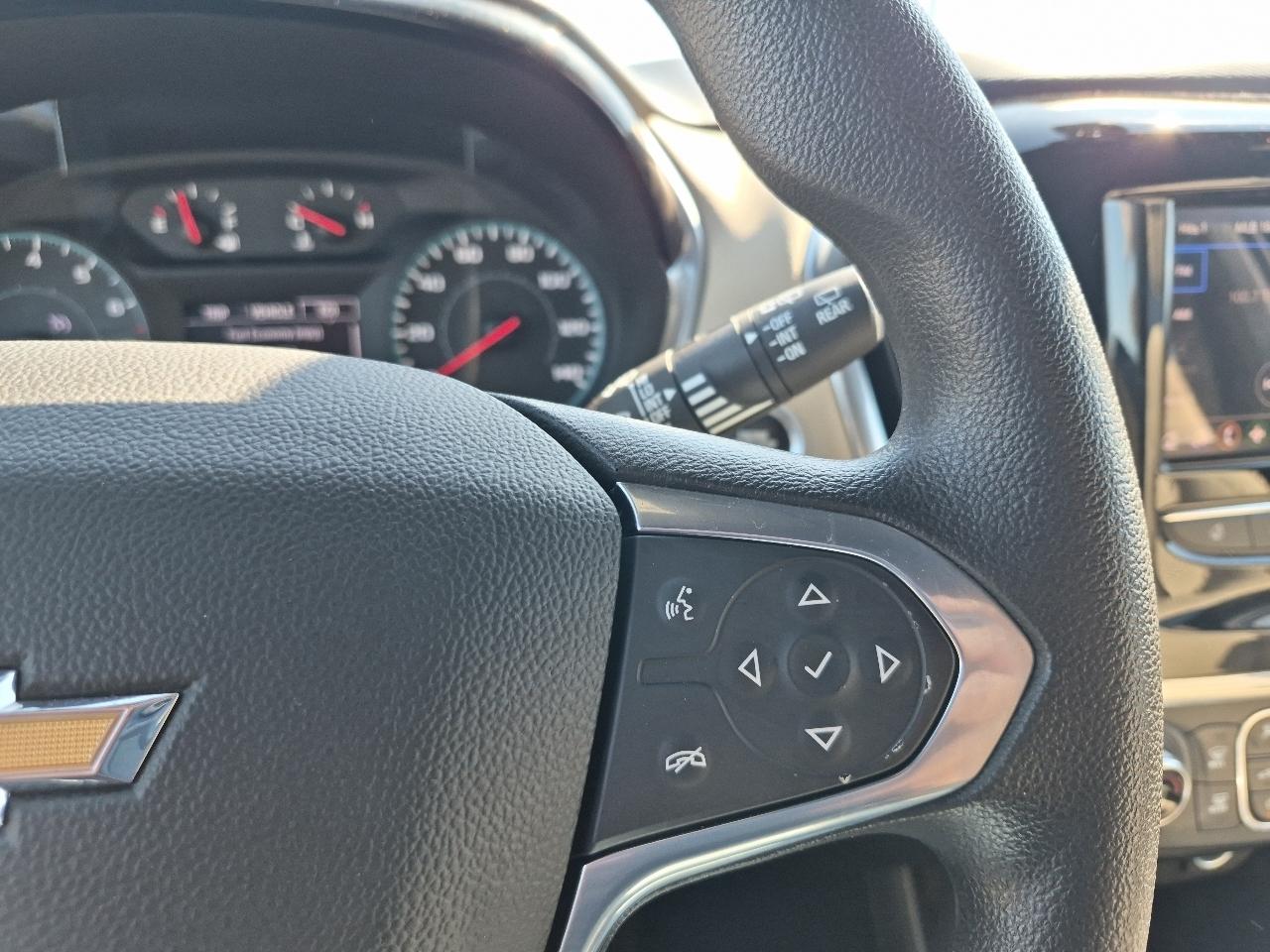 Chevrolet Traverse AWD 4dr LS w/1FL 2022