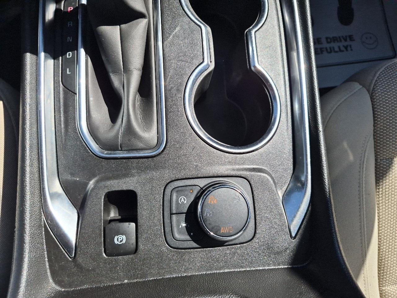 Chevrolet Traverse AWD 4dr LS w/1FL 2022