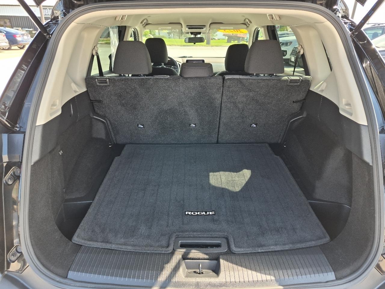 Nissan Rogue SV AWD 2023
