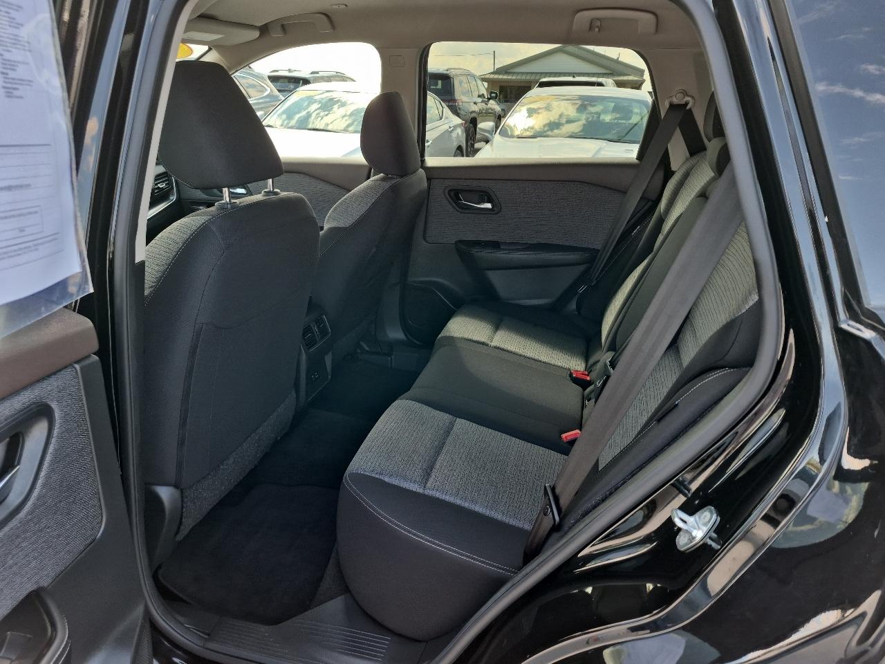 Nissan Rogue SV AWD 2023